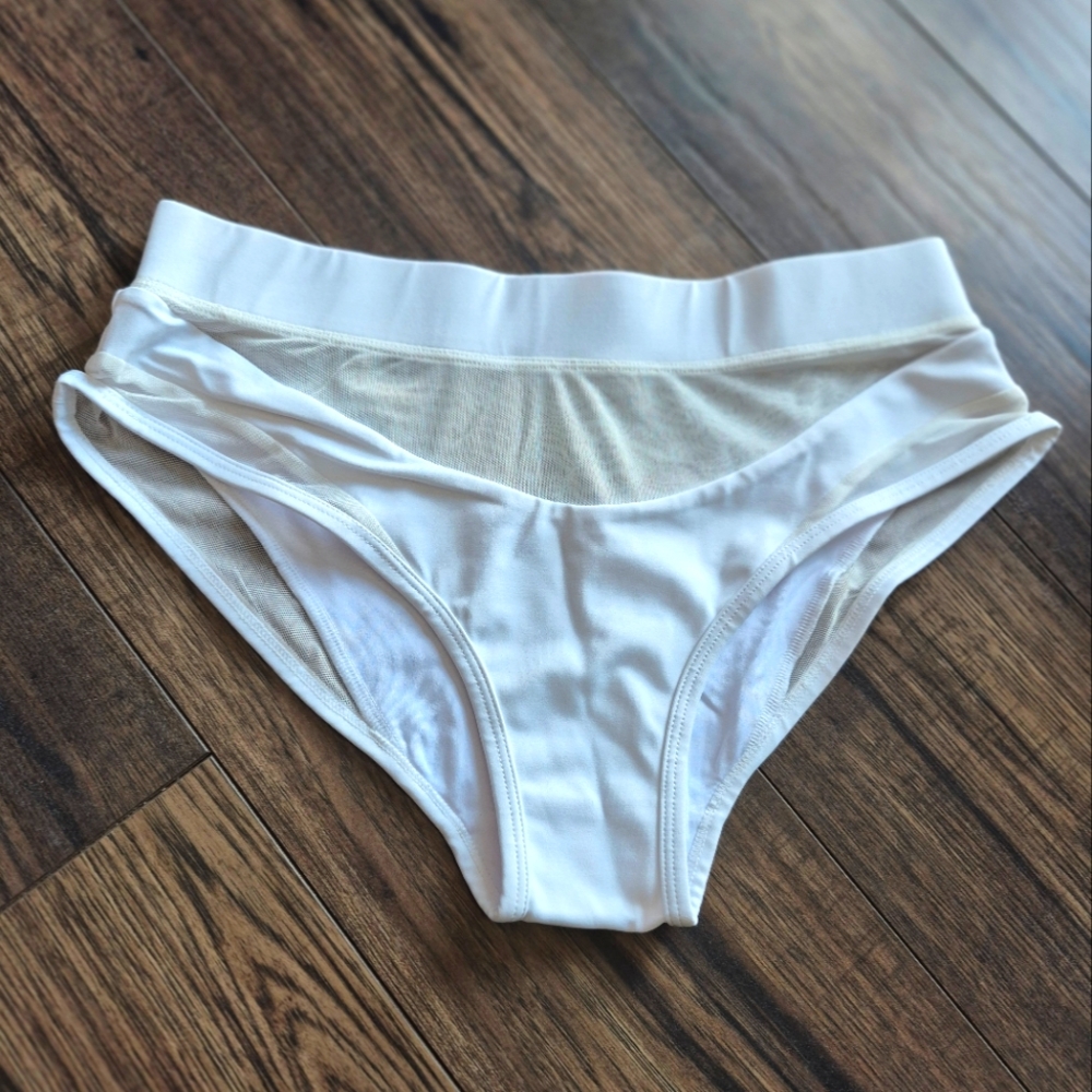 CXIX Creatures NWOT mesh high waist shorts white med pole swim dance bottoms